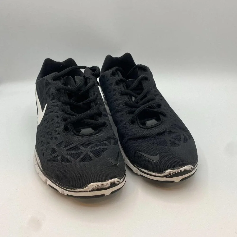 NIKE WOMEN'S SNEAKERS SIZE 7.5 BLACK - Picture 1 of 5